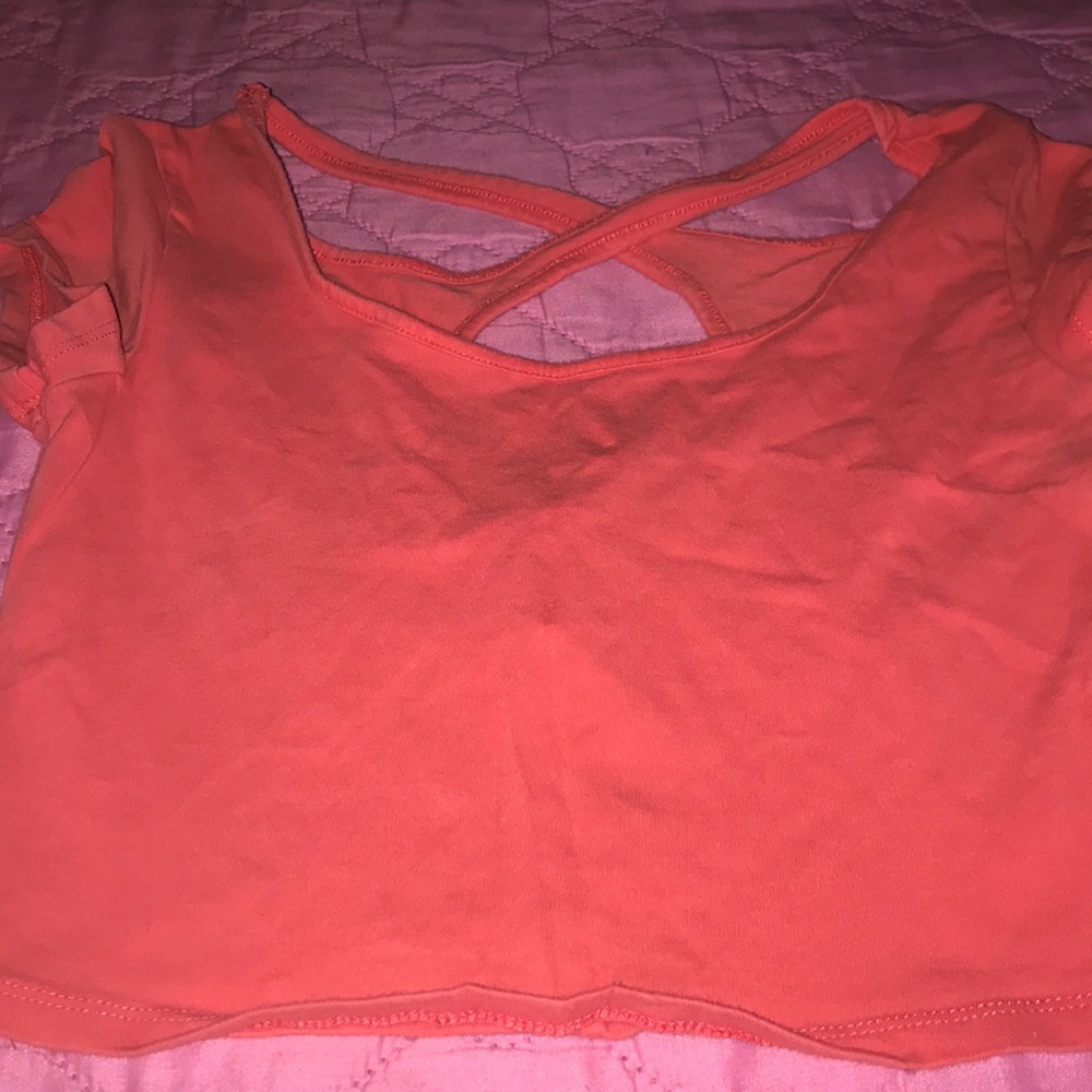 CLOSET CLEAN OUT ❗️❗️❗️❗️ take 2 croptops for $13